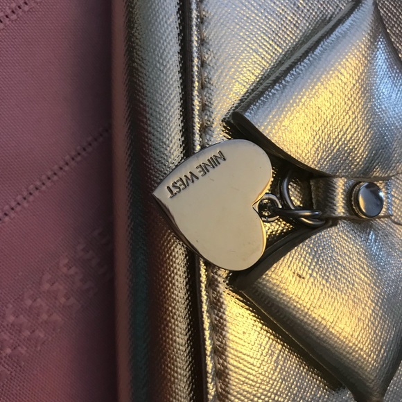 Wallet - Picture 3 of 4